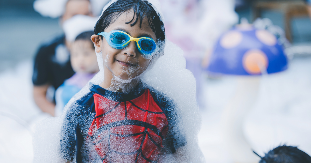 Día Infantil: Actividades, hinchables y fiesta de la espuma